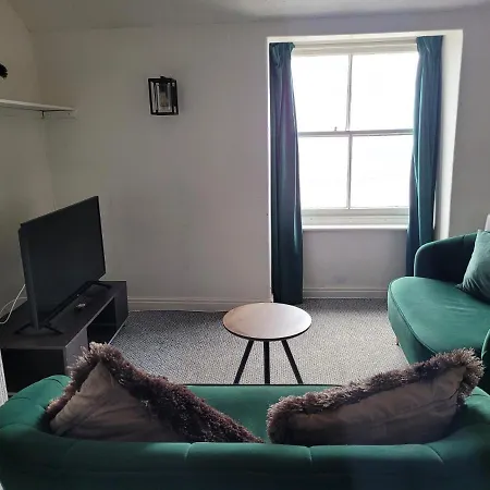 Sea View Penthouse Flat 6 With Fast Wifi And Free Parking Apartment