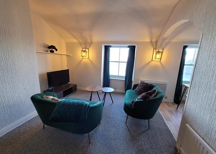 Sea View Penthouse Flat 6 With Fast Wifi And Free Parking 아파트 스카버러