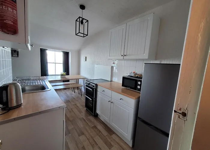 Sea View Penthouse Flat 6 With Fast Wifi And Free Parking Apartament
