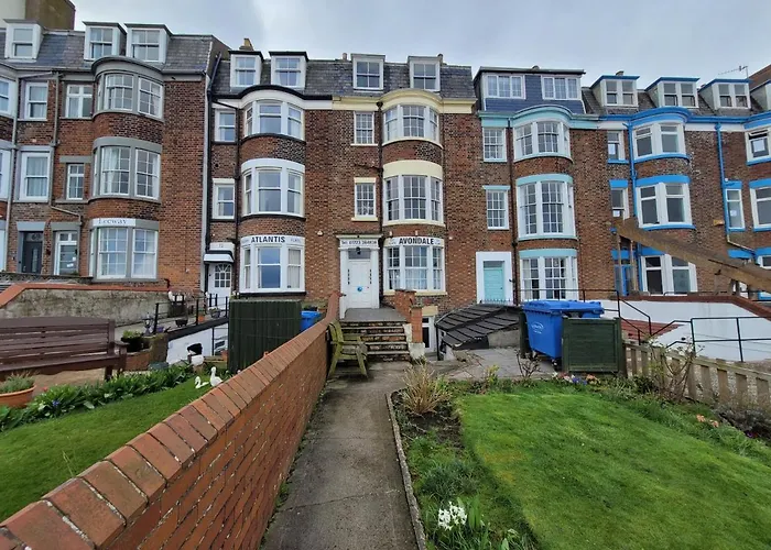 아파트 Sea View Penthouse Flat 6 With Fast Wifi And Free Parking 스카버러